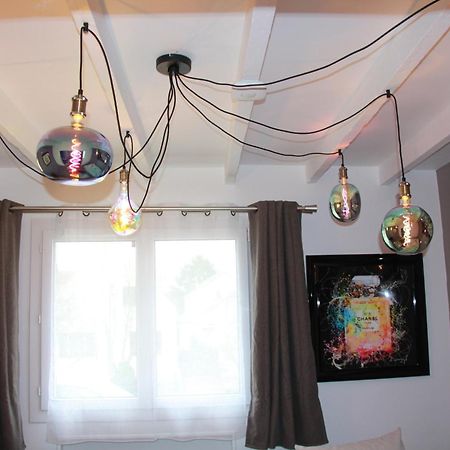 Roissy Appartements Rum bild