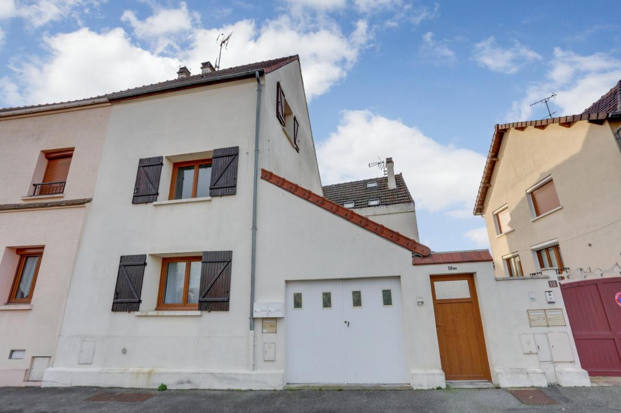 Roissy Appartements Exteriör bild